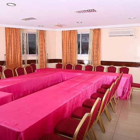 Hotel Mansel Yaounde Exterior photo